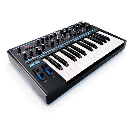 Novation - Bass station II